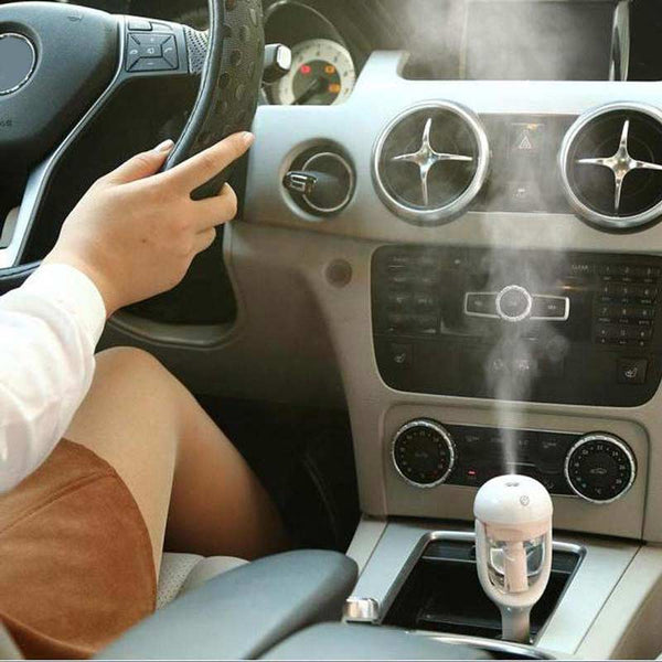 Mini Car Air Humidifier Essential Oil Diffuser Ultrasonic Aroma Mist Purifier (Assorted Color)