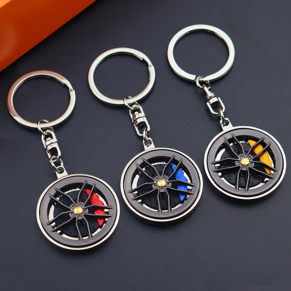 Rotatable Car Hub Keychain - Stylish Alloy Pendant for Vehicle Enthusiasts, Perfect Gift Idea