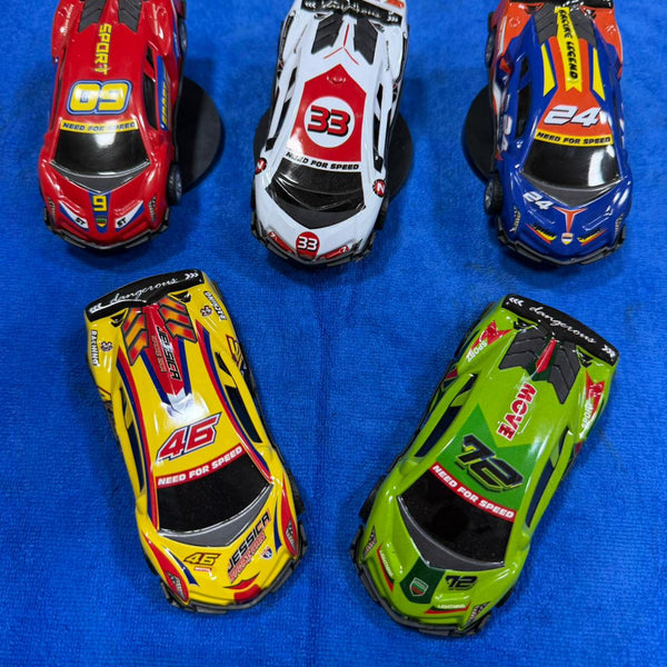 1 Pc Multicolor Car Drifting Spin Dashboard Decoration Interior Dash Ornament Dynami Rotate Decorative Showpiece - 5 cm