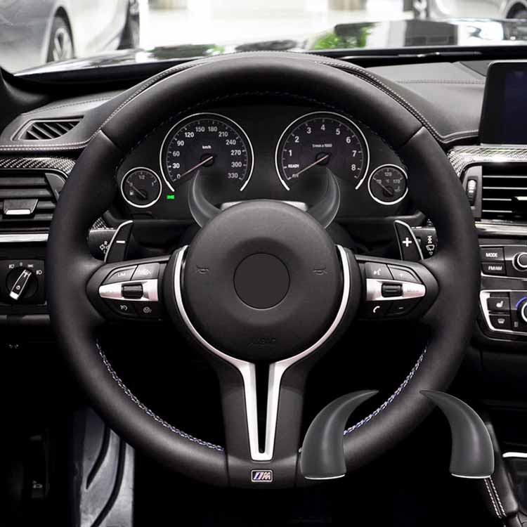 Car Red Devil Horns Decal, 2pcs Cute Car Horns Decoration Anti Collision 3D Console Self-Adhesive Stickers Car Interior Accessories